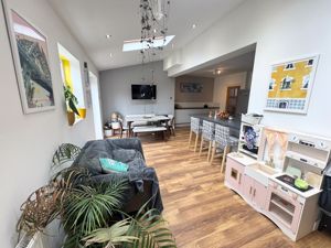 Photo 1- click for photo gallery